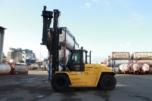 Hyster-18-12